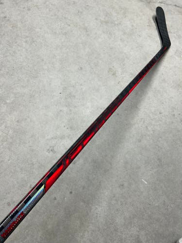75 Flex P92M Senior CCM JetSpeed FT4 Pro Left Hand Hockey Stick Pro Stock NHL (New)