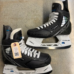 Senior True Pro Custom Hockey Skates | Size 8