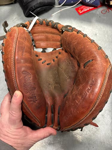 Used Rawlings HEART OF THE HIDE BB/SB Catchers RH Throw Red 32 1/2" 11793-S000262322
