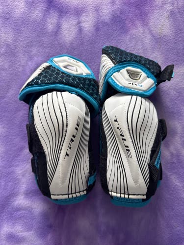 Junior Medium True AX9 Elbow Pads (Used)