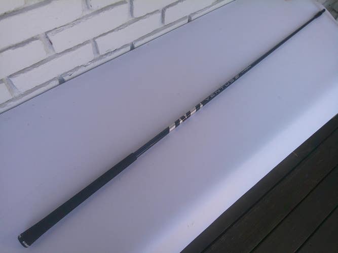 Fujikura VENTUS Blue TR 60g Stiff Flex Driver Shaft - Titleist Tip - 45 3/8"