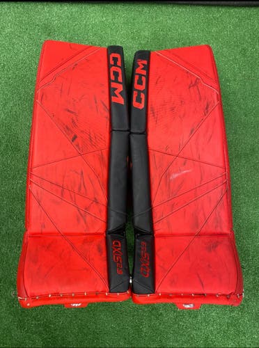 Used 32" +1 Red & Black CCM Axis 2.9 Goalie Leg Pads