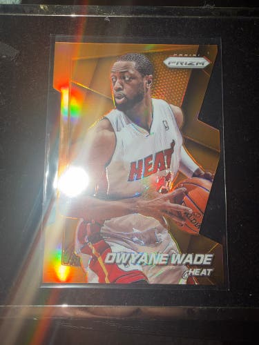 Dwyane Wade Basketball Trading Card - No.141 - Prizm 053/139