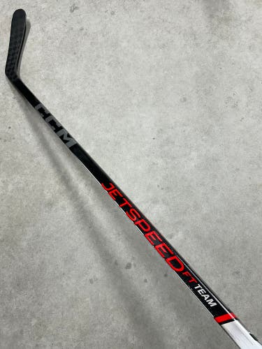 70 Flex P29 Senior CCM JetSpeed FT Team Right Hand Hockey Stick (New)