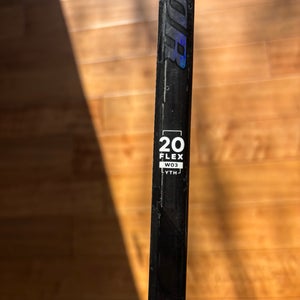 Youth Warrior Covert QR6 Pro Left Hand Hockey Stick W03 Less Than 30 Flex (Used)