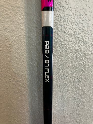 Custom Senior Bauer Pink Twitch Right Handed Hockey Stick P28 87 Flex Pro Stock (New)
