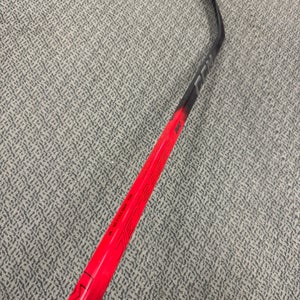 Junior CCM Jetspeed FT860  Right Handed Hockey Stick P28 50 Flex (New)