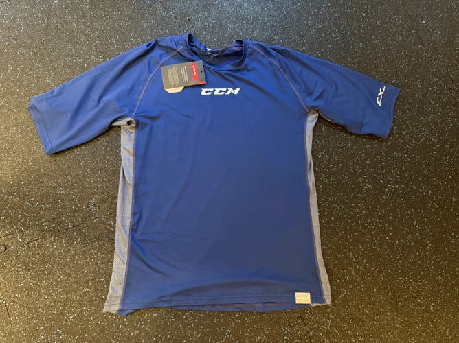 Blue Medium Men's CCM Base Layer (New)
