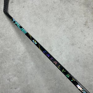 85 Flex P28 Senior True Catalyst 9x3 Right Hand Hockey Stick Pro Stock (New)