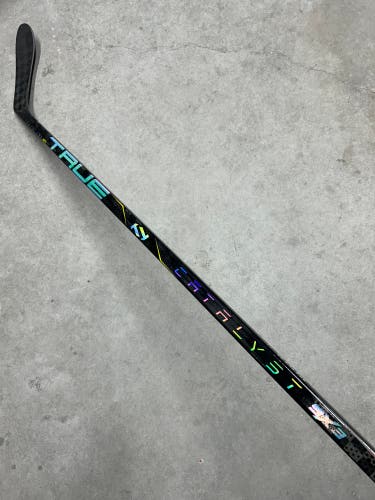 85 Flex P28 Senior True Catalyst 9x3 Right Hand Hockey Stick Pro Stock (New)