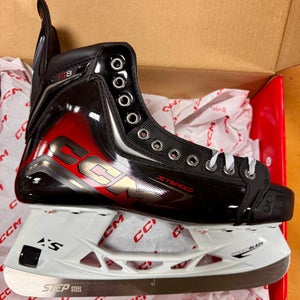 Black 2025 CCM JetSpeed FT8 Hockey Skates Regular Width 8 (New)