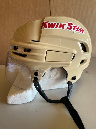 CCM Tacks 910 Pro Stock Hockey Helmet Visor Combo Medium Wheat Beige WILD 2287