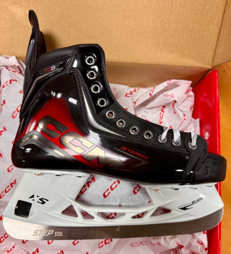 Black 2025 CCM JetSpeed FT8 Hockey Skates Regular Width 10 (New)