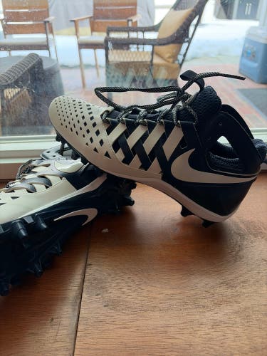 Men's 9.5 Nike Huarache Lacrosse Cleats (worn once)