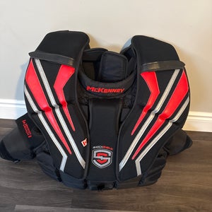 Medium Mckenney XPG2 Pro Goalie Chest Protector (Used)
