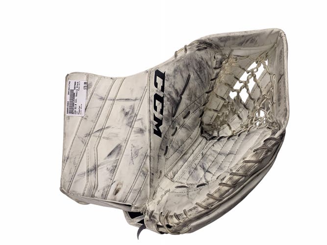 CCM Extreme Flex III E3.9 Intermediate Goalie Blocker