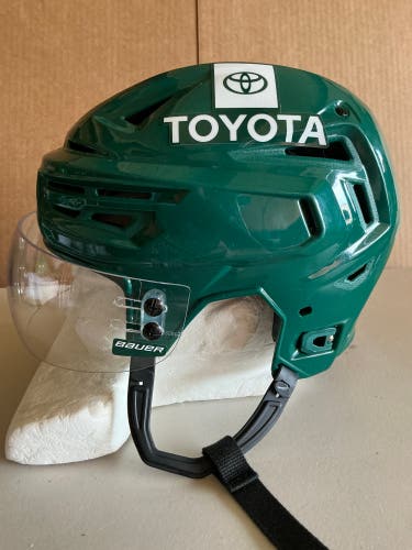 Bauer Re-Akt 150 Pro Stock Hockey Helmet Visor Combo Medium Forest Green WILD 2638