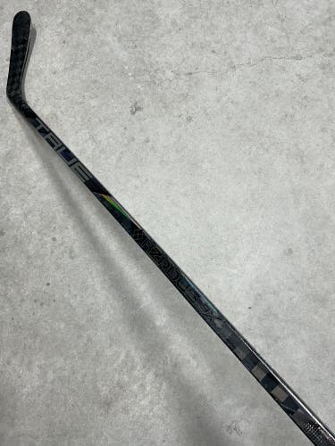 85 Flex P92 Senior True Hzrdus 9x4 Right Hand Hockey Stick Pro Stock (New)