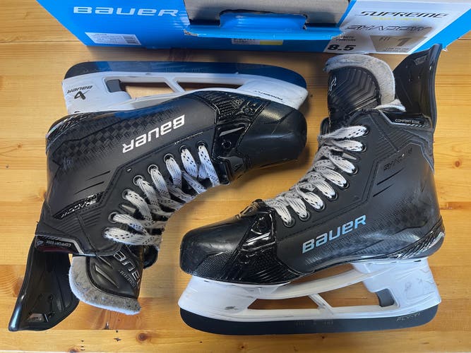 2024 Bauer Supreme Shadow Hockey Skates Regular Width 8.5 (Used)