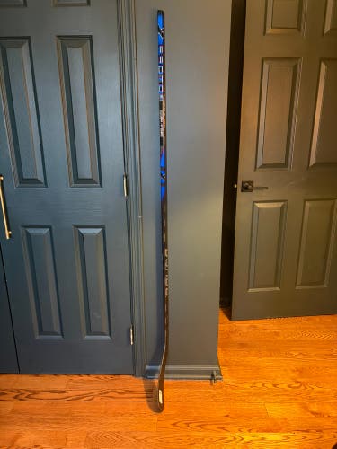 Senior Bauer Proto2 Right Handed Hockey Stick P92 87 Flex (New)
