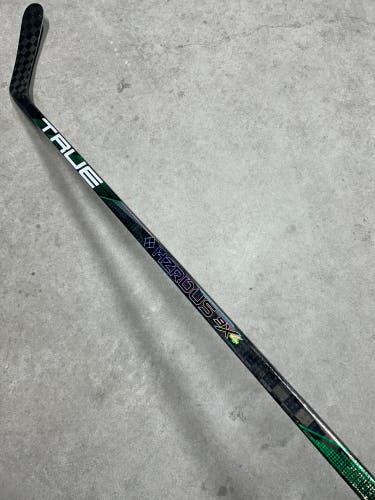 75 Flex P92 Senior True Hzrdus 9x4 Right Hand Hockey Stick Pro Stock (New)