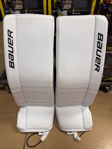 Medium (31+1.5) 2021 Bauer GSX Goalie Leg Pads (New)