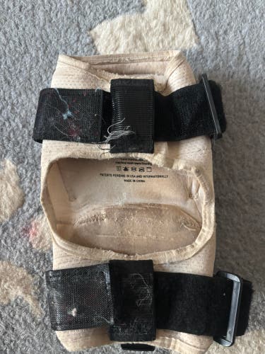 Gold Junior Elbow Protection (Used)