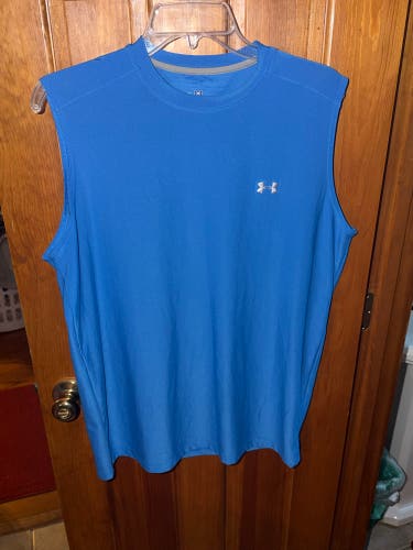 Adult Medium Under Armour Sleeveless HeatGear Shirt / Tanktop