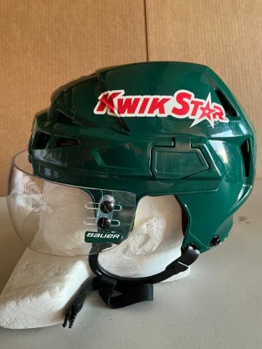 CCM Vector V08 Pro Stock Hockey Helmet Visor Combo Small Forest Green WILD 5519