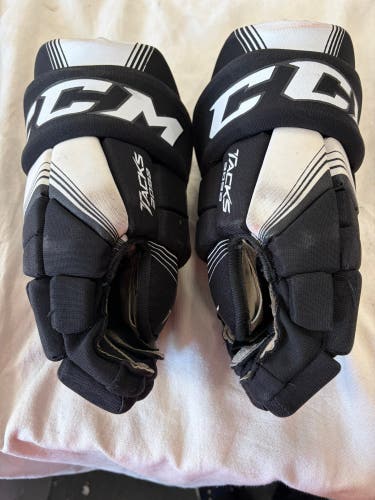 CCM Tacks 3092 Gloves 14" (Used)