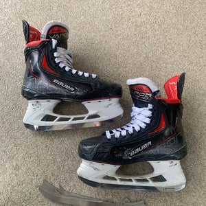 Bauer Supreme 3S Pro Hockey Skates Regular Width Size 3 (Used)