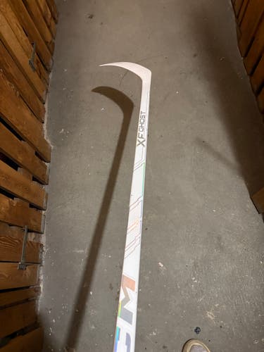 Senior CCM XF Ghost Right Handed Hockey Stick P29 70 Flex