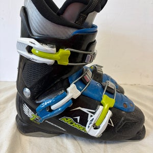 Mondo 22 & 22.5 Unisex Nordica Firearrow Team 3 Ski Boots (Used)