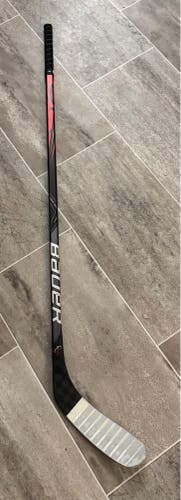 Youth Bauer Vapor Flylite Left Hand Hockey Stick P88 30 Flex (Used)