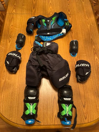 Youth Small Bauer X Starter Kit (Used One Season)