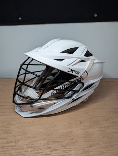 White Cascade XRS Pro Helmet (Used)
