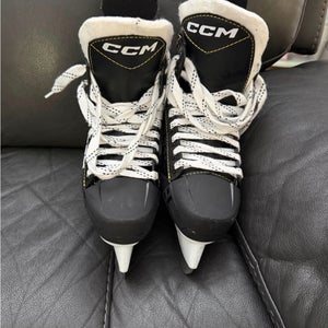 Black CCM TACKS AS-550 Hockey Skates Regular Width Size 3 (Used) great condition