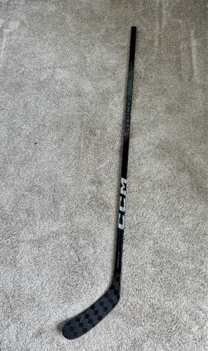 Used Right Handed P29 Pro Stock RibCor Trigger 8 Pro Hockey Stick