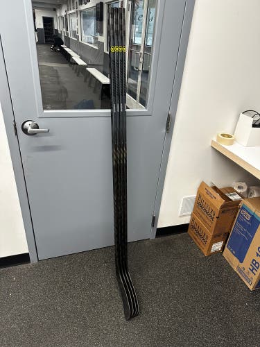 Senior Warrior Alpha LX2 Pro Left Hand Hockey Stick P14 75 Flex Pro Stock (New)