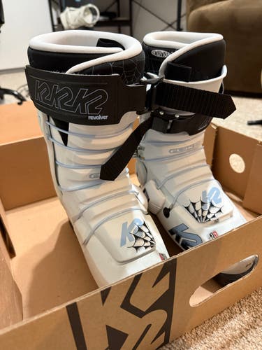 Mondo 24 & 24.5 Women's K2 All Mountain Revolver TBL Pro Ski Boots Medium Flex GW (Used)