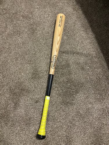 2023 Louisville Slugger Legacy Series Wood BBCOR Certified Bat 29 oz 32" (Used)