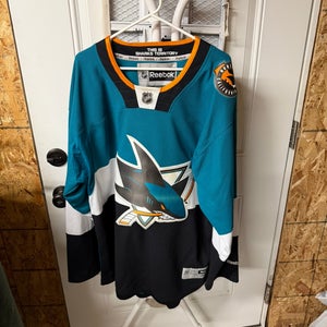 San Jose Sharks Stadium Series Size XL (No Patch)