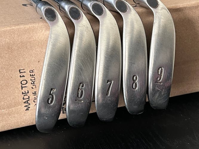 *GOOD*Callaway Steelhead X-14 Iron Set 5-9 RH Stock Steel R Flex Shafts & Grips