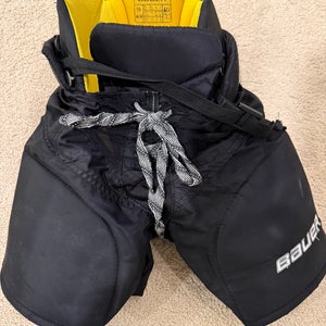 Youth Medium Bauer Supreme TotalOne MX3 Pant Shell Hockey Pants