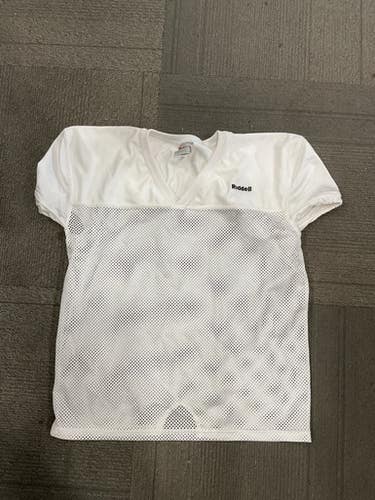 Used Riddell FB Top Adult White SM 11614-S000230096