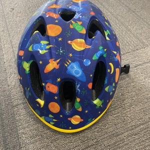 Used Schwinn KIDS HELMET Bike Helmet Royal Blue One Size 11614-S000230078
