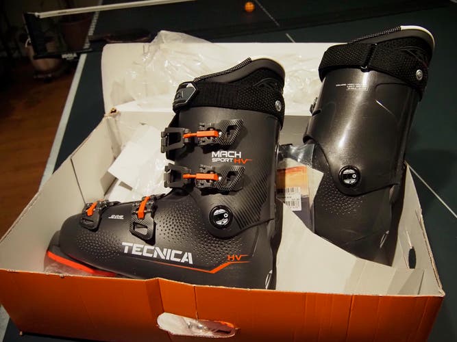 Mondo 30.5 Men's Tecnica All Mountain Mach Sport 80HV Ski Boots Soft Flex (New)