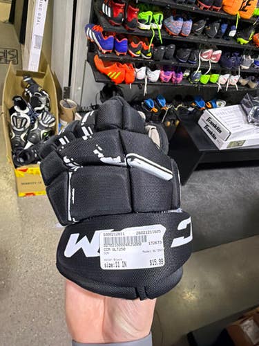 Used CCM QLT250 Junior Gloves Black 11" 11605-S000212831