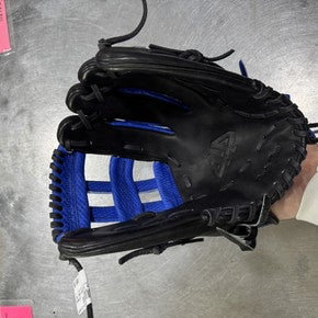 Used 44 PRO 44 PRO SIGNATURE SERIES - W/ NAME BB/SB Glove RH Throw Royal Blue 13" 11605-S000212816