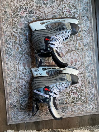 Bauer Vapor XX Skates 9D